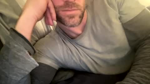 Snapshot of _lululeo_ chatting on February 10, 2025, 5:47 am _lululeo_ online show from February 10, 2025, 5:47 am