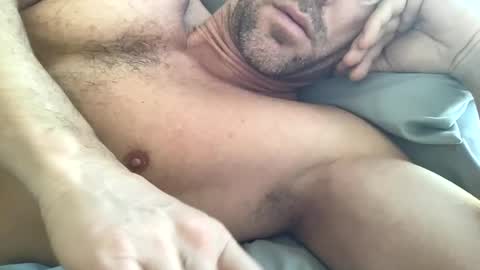 Snapshot of _lululeo_ chatting on November 11, 2025, 5:13 pm _lululeo_ online show from November 11, 2025, 5:13 pm