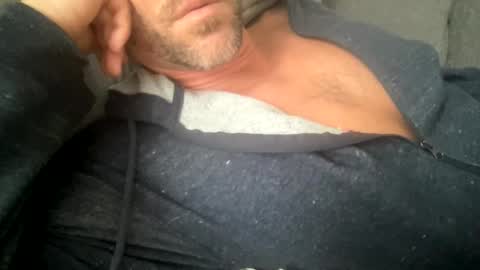_lululeo_ online show from June 9, 2026, 2:45 am