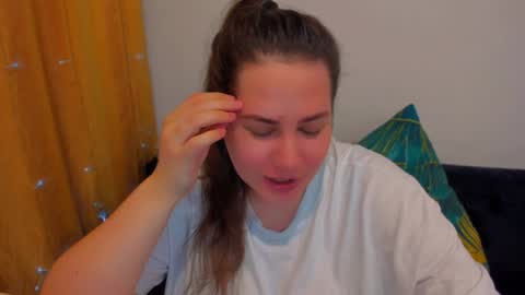 Snapshot of _madalexa_ chatting on December 10, 2024, 4:27 pm Alexa online show from December 10, 2024, 4:27 pm