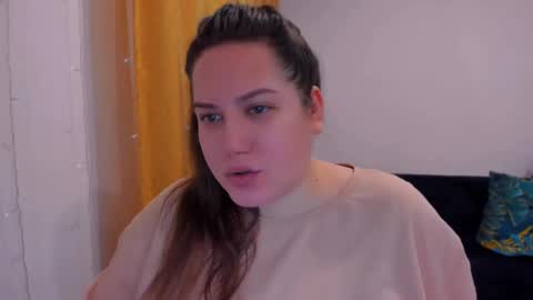 Snapshot of _madalexa_ chatting on February 13, 2025, 3:35 pm Alexa online show from February 13, 2025, 3:35 pm