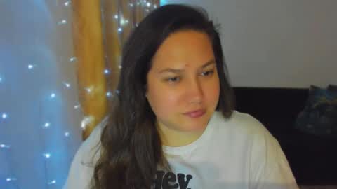 Snapshot of _madalexa_ chatting on September 25, 2025, 8:34 pm Alexa online show from September 25, 2025, 8:34 pm