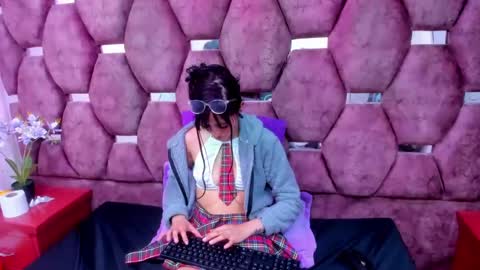 Snapshot of _maleja_19 chatting on March 6, 2025, 8:19 am _maleja_19 online show from March 6, 2025, 8:19 am