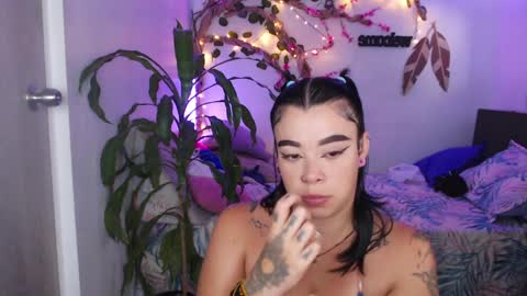 Marce  online show from April 1, 2026, 10:18 pm