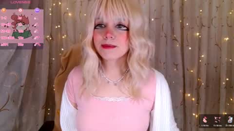 Kira online show from April 8, 2026, 8:25 am