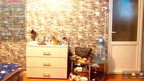  Mari  online show from February 3, 2025, 7:18 am