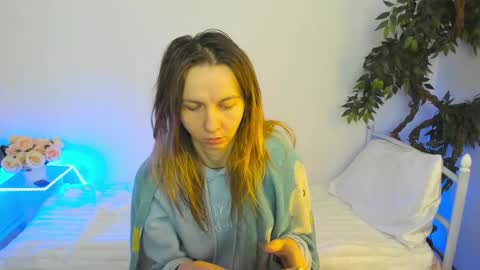 Snapshot of _mari_so chatting on February 6, 2026, 11:24 am Scarlett online show from February 6, 2026, 11:24 am