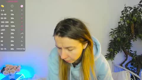 Snapshot of _mari_so chatting on February 8, 2026, 11:13 am Scarlett online show from February 8, 2026, 11:13 am