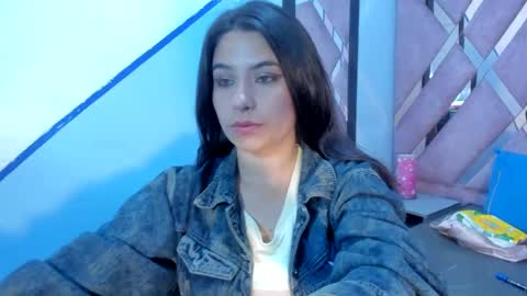 Snapshot of _mariana_1 chatting on September 20, 2025, 3:02 pm _mariana_1 online show from September 20, 2025, 3:02 pm