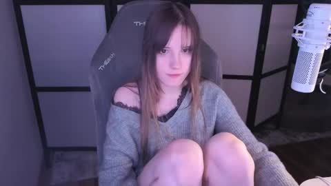 Snapshot of _mariko_ chatting on May 15, 2026, 2:57 pm Mariko online show from May 15, 2026, 2:57 pm