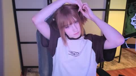 Snapshot of _mariko_ chatting on May 22, 2026, 3:28 pm Mariko online show from May 22, 2026, 3:28 pm
