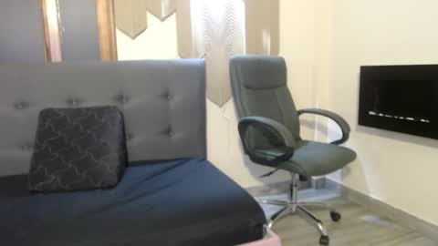 Mave online show from May 19, 2026, 4:02 pm
