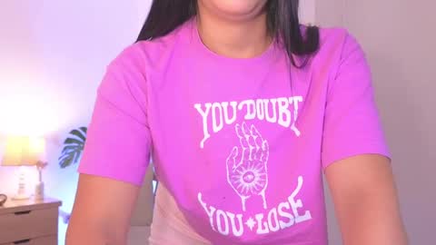 Snapshot of _megaan__ chatting on December 17, 2024, 8:43 pm Megan online show from December 17, 2024, 8:43 pm