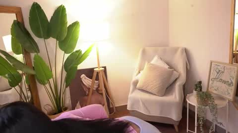 Snapshot of _megaan__ chatting on November 11, 2025, 8:09 pm Megan online show from November 11, 2025, 8:09 pm