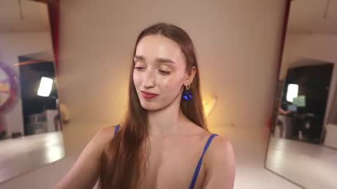 Snapshot of _meganmeow_ chatting on July 18, 2026, 8:01 pm Saturday - start 2030-2130 GMT online show from July 18, 2026, 8:01 pm