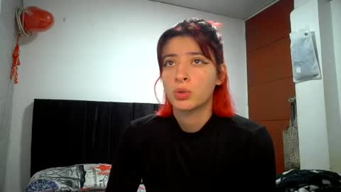 Mia-foster online show from June 19, 2026, 9:07 pm
