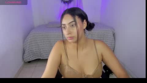 Mia online show from June 30, 2026, 10:22 pm
