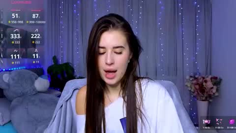 Snapshot of _mila__aa chatting on October 3, 2025, 6:49 pm Milana online show from October 3, 2025, 6:49 pm