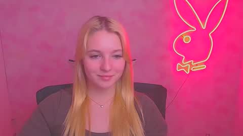 Melanie online show from February 8, 2025, 3:42 pm