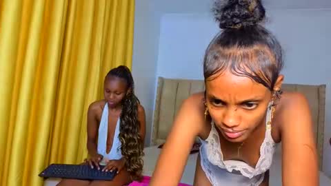 Snapshot of _mimimars chatting on March 14, 2026, 2:11 pm Mimi online show from March 14, 2026, 2:11 pm