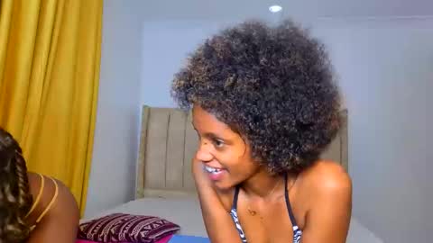 Snapshot of _mimimars chatting on March 16, 2026, 5:44 am Mimi online show from March 16, 2026, 5:44 am