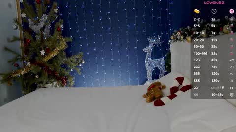 Snapshot of _mirror_girl chatting on January 19, 2026, 6:06 am Victoria online show from January 19, 2026, 6:06 am