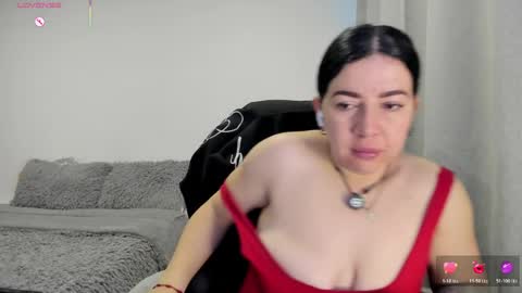 _miss_coco_ online show from April 12, 2026, 11:15 am