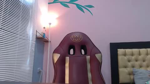 Hinata 3 online show from March 1, 2025, 4:33 pm