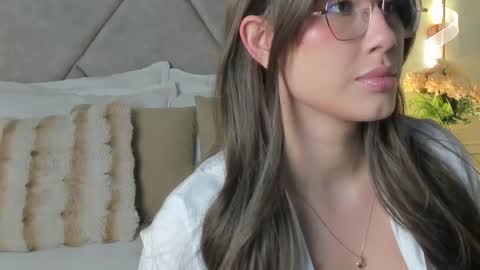 Snapshot of _miss_kimm chatting on October 31, 2025, 12:06 pm kimberley cruz online show from October 31, 2025, 12:06 pm