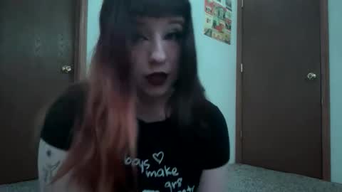 Snapshot of _miss_marie_ chatting on November 18, 2025, 8:46 pm _miss_marie_ online show from November 18, 2025, 8:46 pm