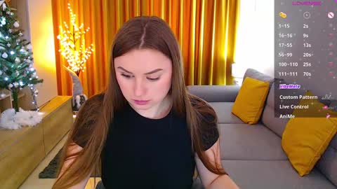 Mia online show from January 3, 2025, 11:46 am