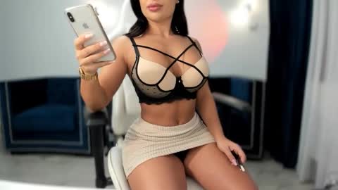 Snapshot of _missperfection_ chatting on April 13, 2026, 1:33 am .. my fav tip 1120040012123335 online show from April 13, 2026, 1:33 am