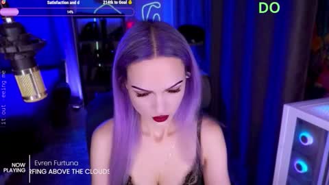 Snapshot of _mistress__ chatting on November 5, 2025, 5:02 pm Mistress Milana online show from November 5, 2025, 5:02 pm