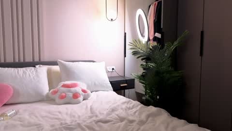 alienmito online show from February 3, 2026, 6:22 am