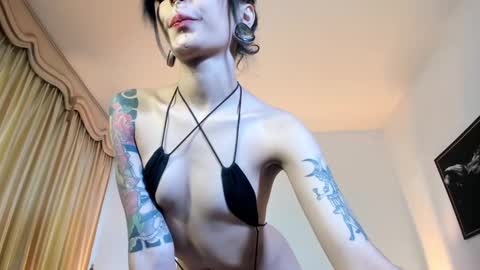 Snapshot of _mizuki chatting on February 19, 2025, 5:38 pm mizuki online show from February 19, 2025, 5:38 pm