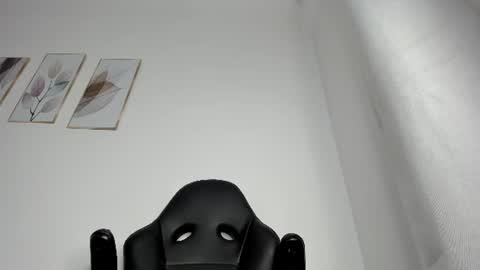 Snapshot of _molly_rosse_ chatting on June 26, 2026, 11:58 am _molly_rosse_ online show from June 26, 2026, 11:58 am