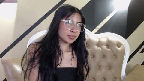 Molly online show from January 25, 2025, 10:18 pm