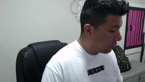 Snapshot of _mr_panda_ chatting on February 7, 2026, 8:45 pm Panda online show from February 7, 2026, 8:45 pm