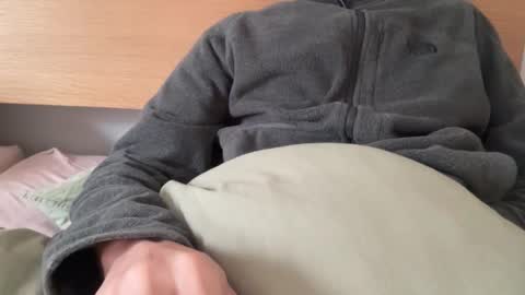 Snapshot of _niceguy chatting on November 8, 2025, 11:32 am Max online show from November 8, 2025, 11:32 am