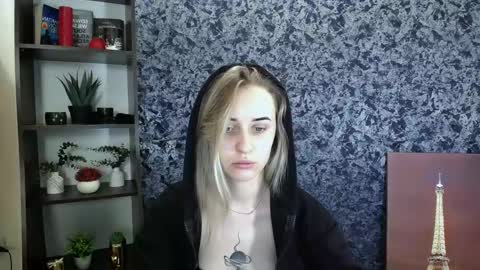 Nica online show from February 15, 2026, 2:36 pm