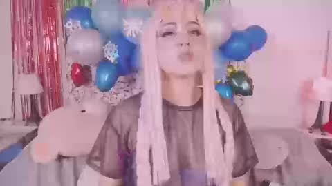 Snapshot of _niiky chatting on December 20, 2024, 3:31 pm niiky online show from December 20, 2024, 3:31 pm