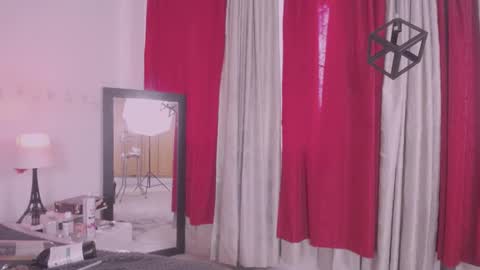 Snapshot of _niiky chatting on February 7, 2025, 5:40 pm niiky online show from February 7, 2025, 5:40 pm