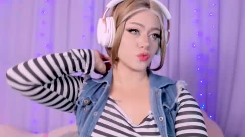 Snapshot of _niiky chatting on October 6, 2025, 12:46 pm niiky online show from October 6, 2025, 12:46 pm