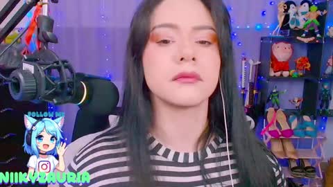 niiky online show from February 6, 2026, 1:25 pm