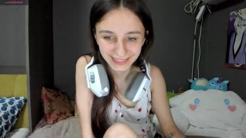 Nika online show from April 15, 2026, 7:58 pm