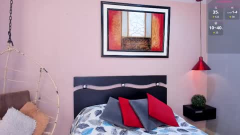   online show from October 2, 2025, 12:01 pm