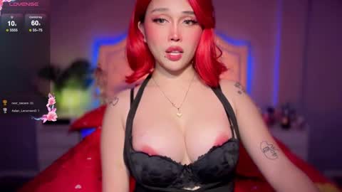 Snapshot of _nippleticklexxx chatting on October 28, 2025, 5:26 pm Lily online show from October 28, 2025, 5:26 pm