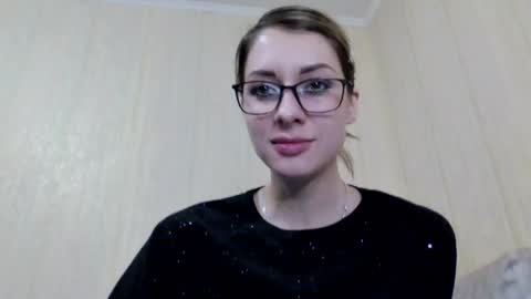  Number 1  online show from January 6, 2025, 11:40 am