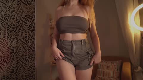 Snapshot of _o0o__ chatting on October 30, 2025, 9:04 pm Adalin online show from October 30, 2025, 9:04 pm