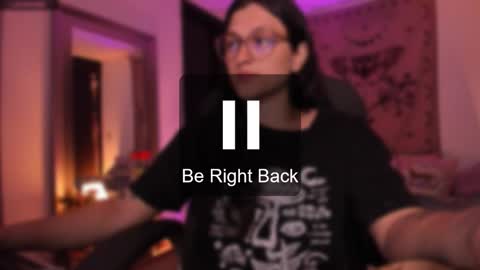 violeta ig  online show from March 11, 2026, 4:18 am